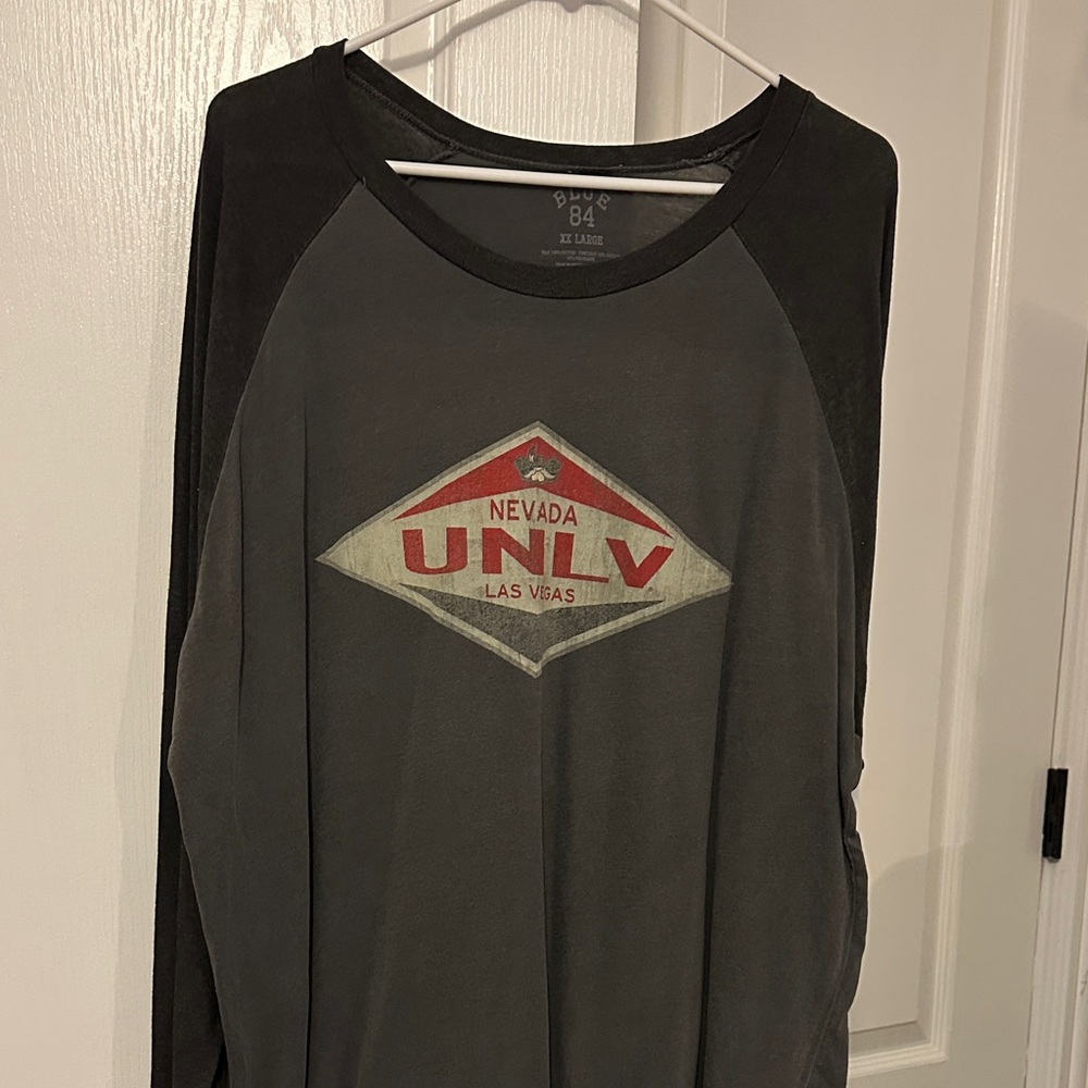 UNLV Graphic Long Sleeve Shirt - Black and Gray